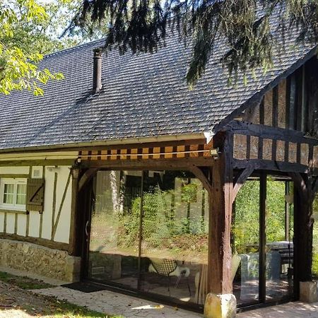 Pre Le Duc Villa Broglie Luaran gambar