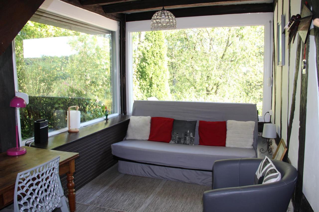 Pre Le Duc Villa Broglie Luaran gambar
